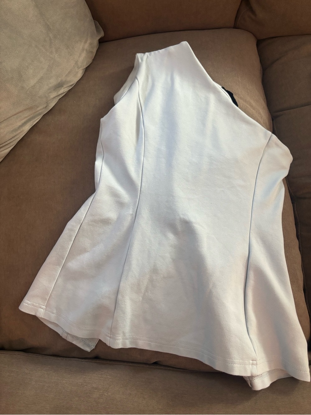 One-Shoulder Light Blue Button vest - Picture 3 of 14